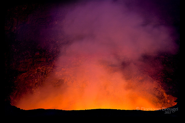 Halema'uma'u Lava Lake, Hawaii Volcanoes National Park